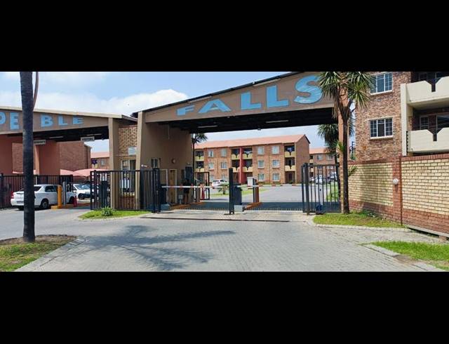 2 BEDROOM APARTMENT FOR SALE IN BOKSBURG WEST